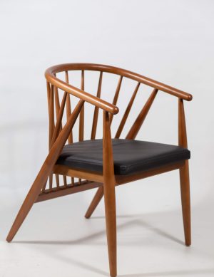 Mid-Century Lounge Chair